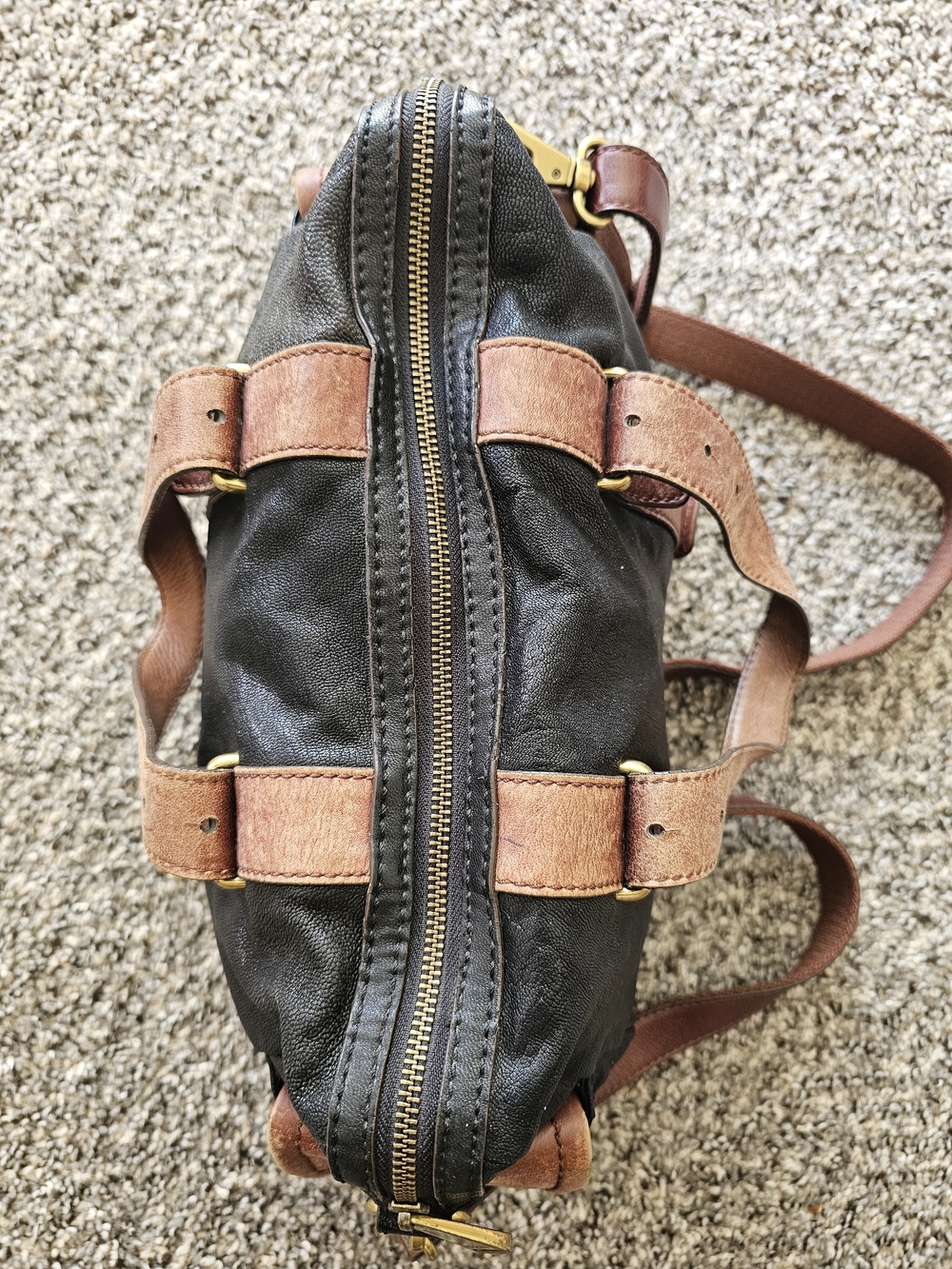 Vintage Fossil  Brand Black Crossbody Bag with Brown Straps - Picture 5 of 8